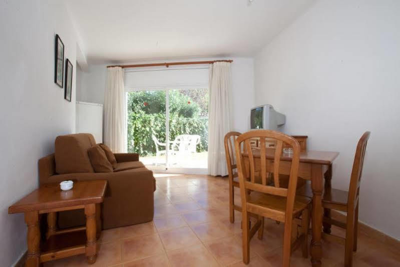 Apartamentos Sunway Atlanta Sitges Exterior foto