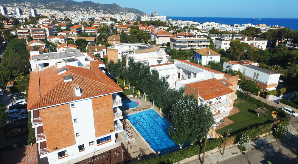 Apartamentos Sunway Atlanta Sitges Exterior foto