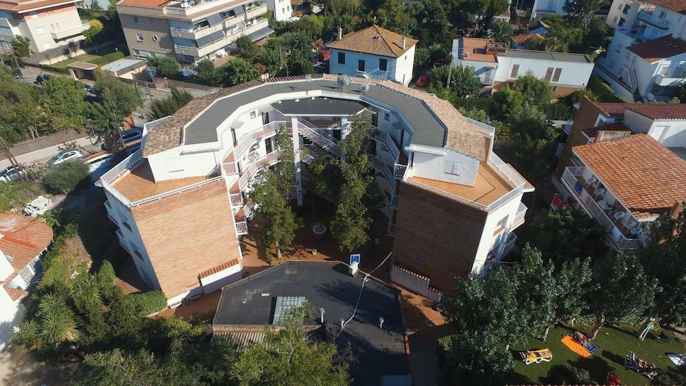 Apartamentos Sunway Atlanta Sitges Exterior foto