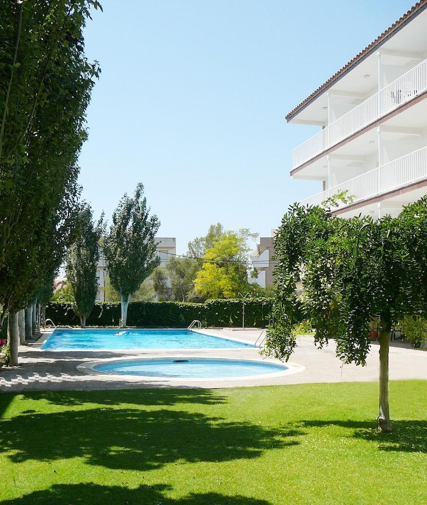 Apartamentos Sunway Atlanta Sitges Exterior foto